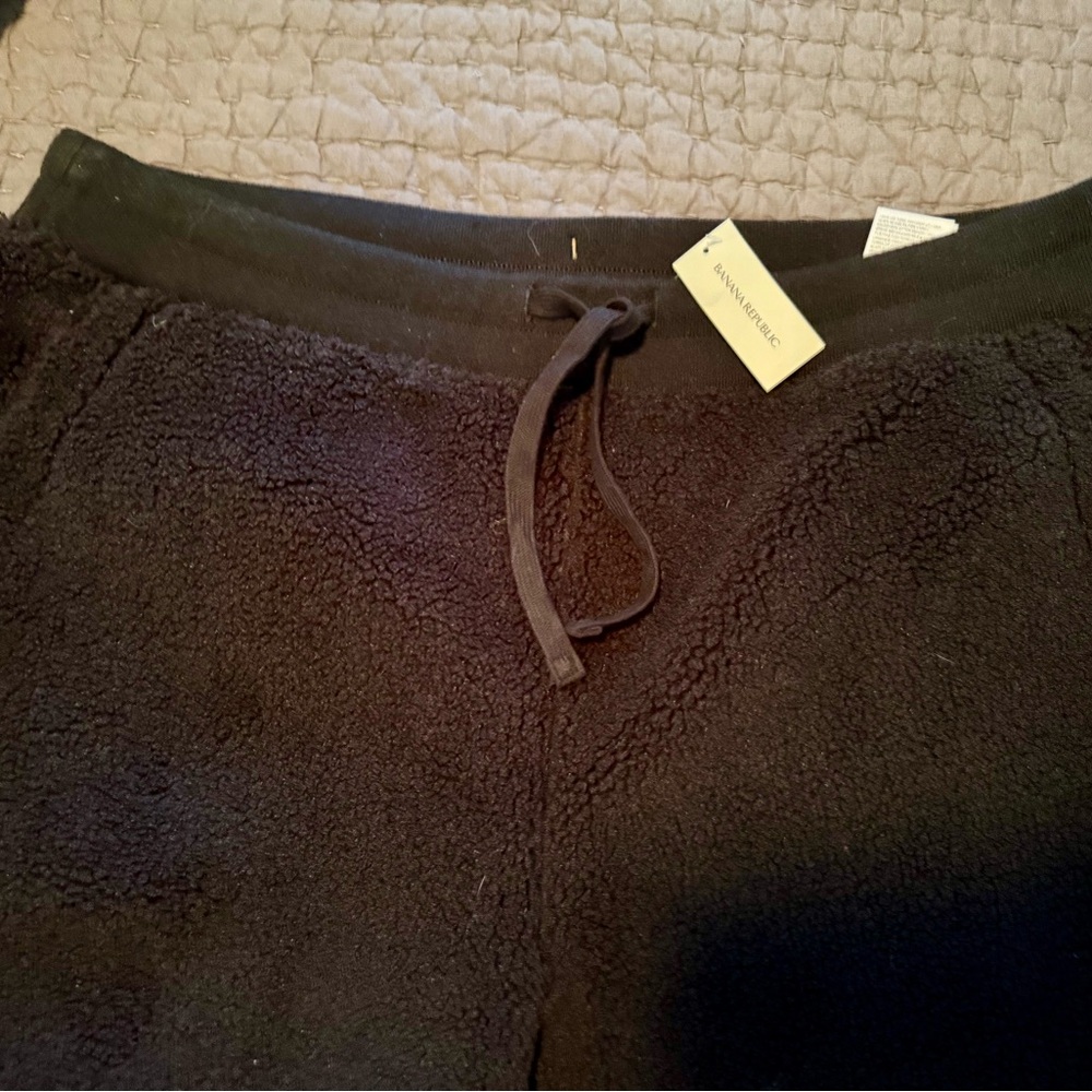 Banana Republic Black Sherpa Fleece joggers style, zipper detail at cuffs